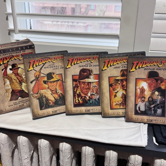 ✨HOST PICK✨ 🎬 Vintage Exciting 2000 Indiana Jones DVD Movie Complete Collection - Picture 11 of 15